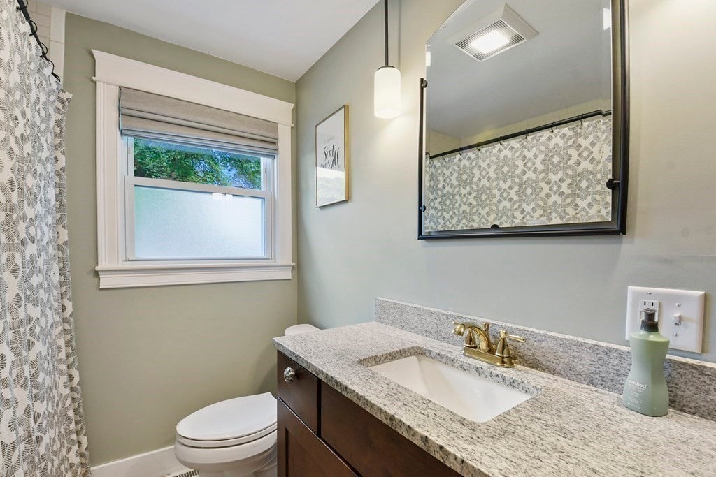 71 Causeway St, Hudson, MA, 71 Causeway St, Hudson, MA Photo #15