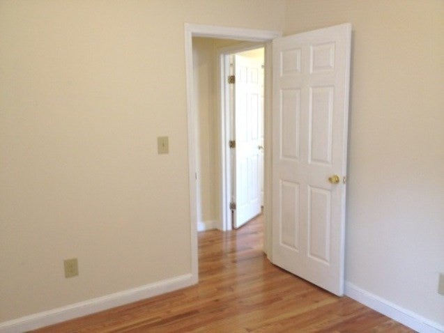 122 Berkshire Street 2(1A), Cambridge, MA Photo #8