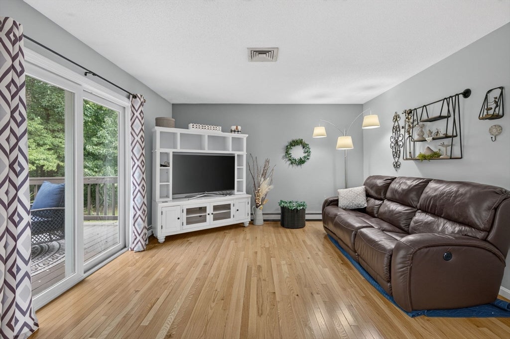 38 Sable Run Ln, Methuen, MA, 38 Sable Run Ln, Methuen, MA Photo #21