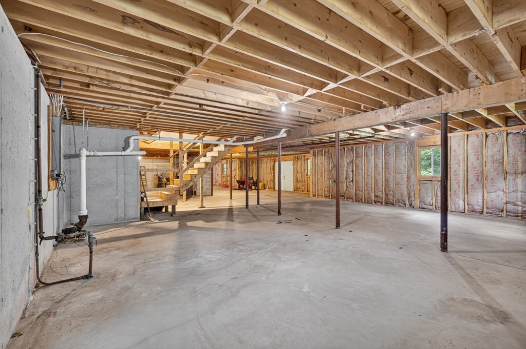 38 Sable Run Ln, Methuen, MA, 38 Sable Run Ln, Methuen, MA Photo #36