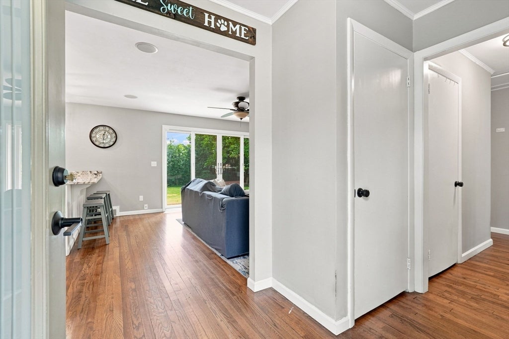 55 Lindsay Rd