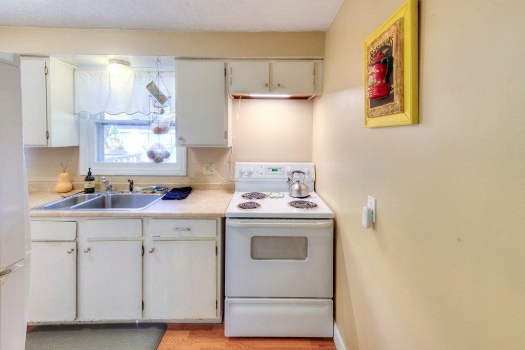 19 Joppa Rd, Worcester, MA, 19 Joppa Rd, Worcester, MA Photo #8