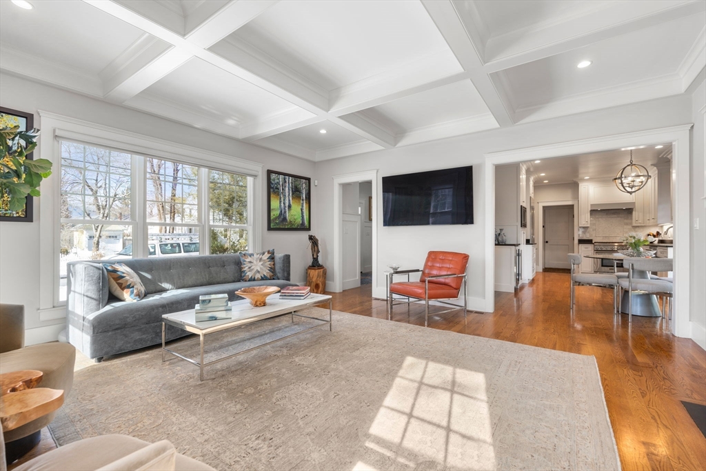 3 Strathmore Road