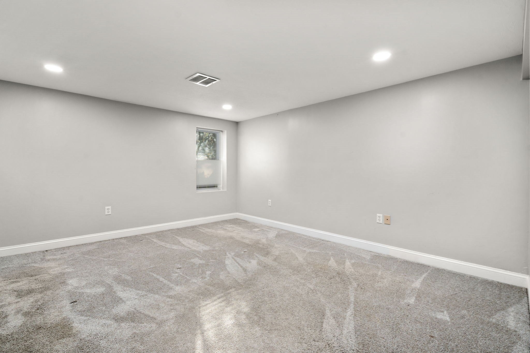 5 Pebble Place, Stoneham, MA, 5 Pebble Place, Stoneham, MA Photo #28