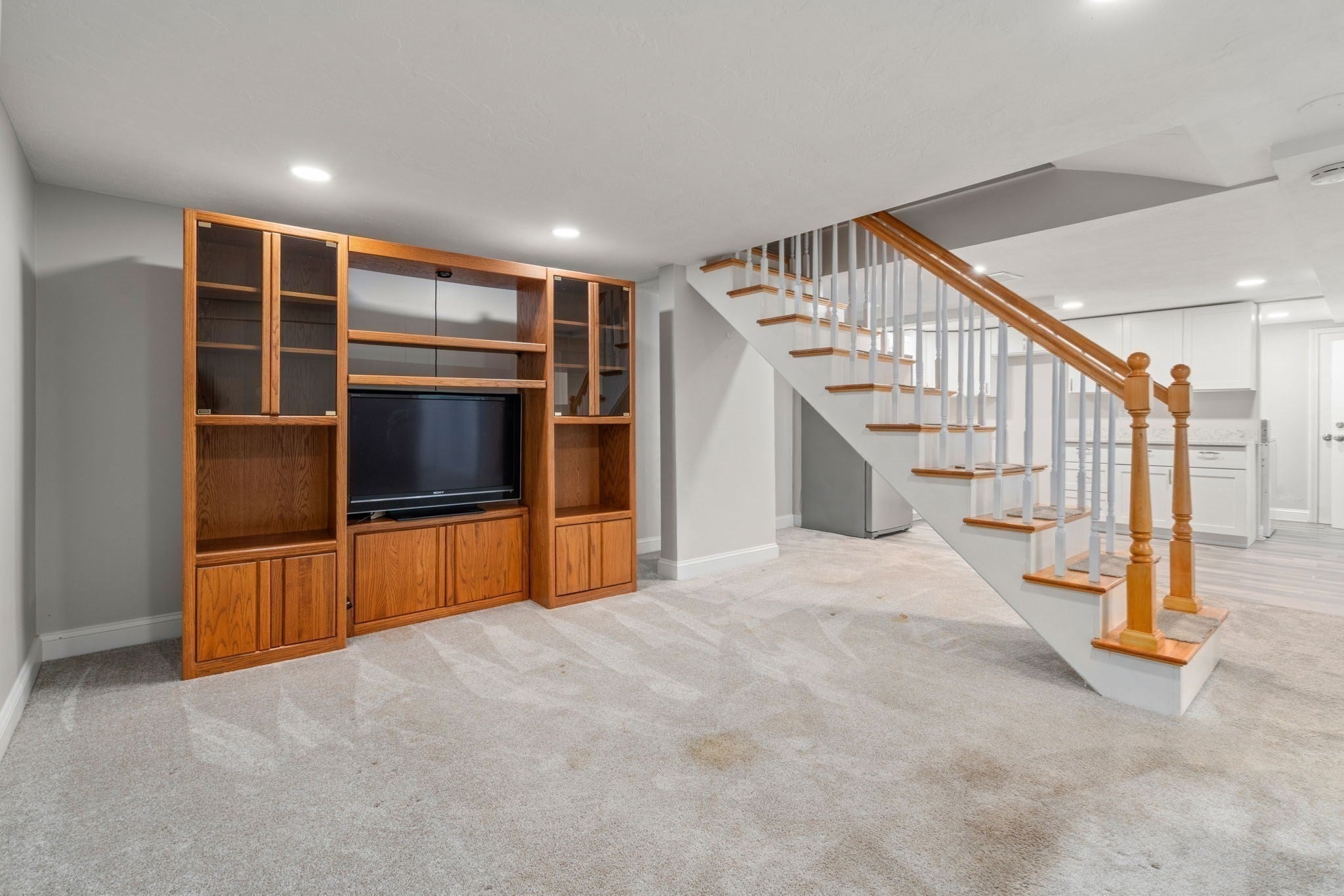 5 Pebble Place, Stoneham, MA, 5 Pebble Place, Stoneham, MA Photo #26