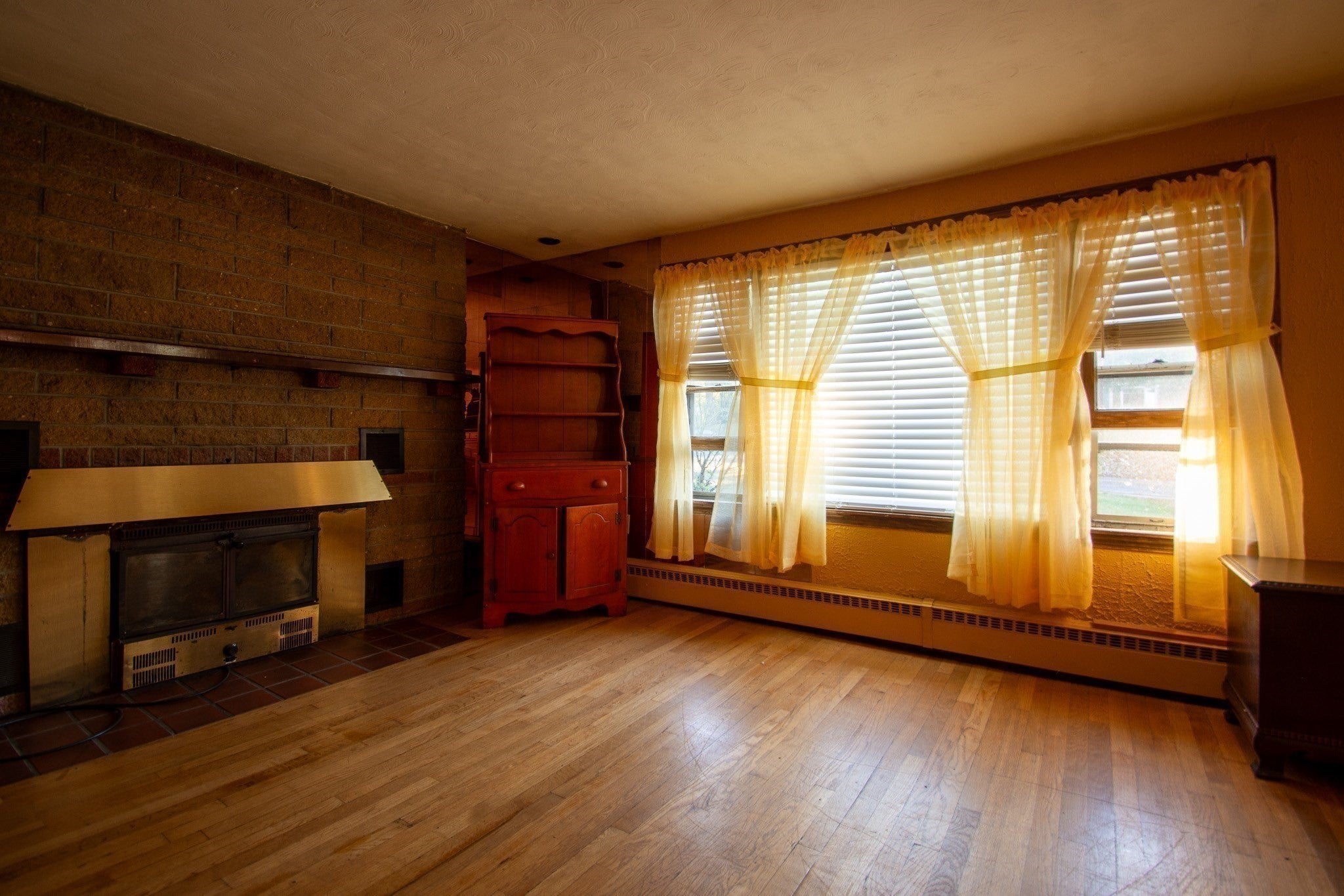 92 Worcester Rd, Webster, MA, 92 Worcester Rd, Webster, MA Photo #8
