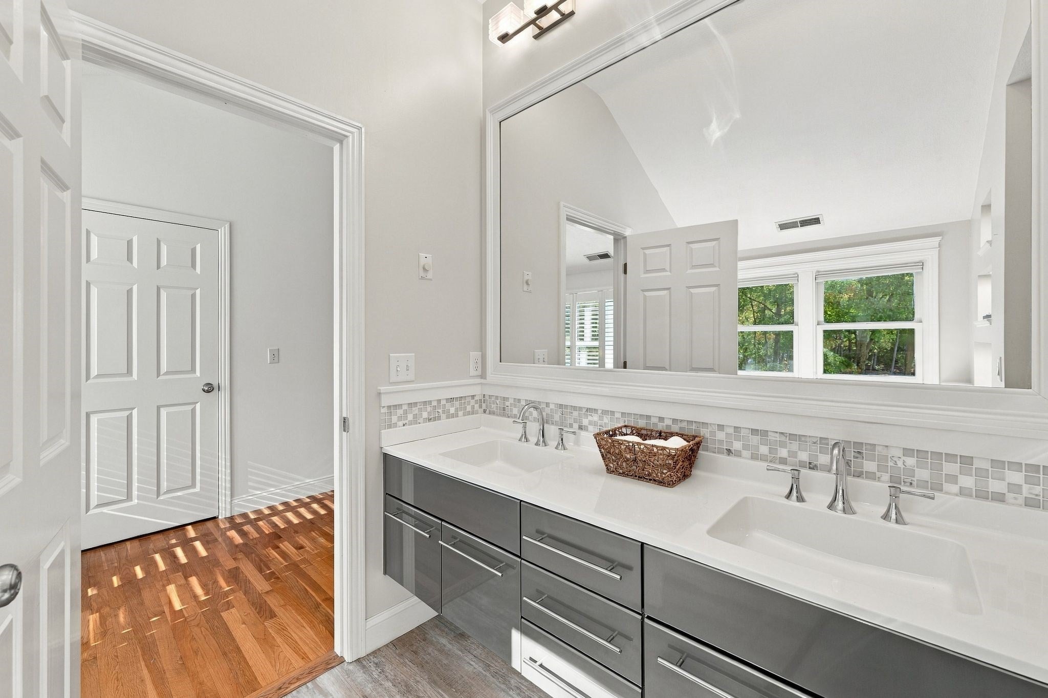 37 Chestnut Street, North Andover, MA, 37 Chestnut Street, North Andover, MA Photo #28