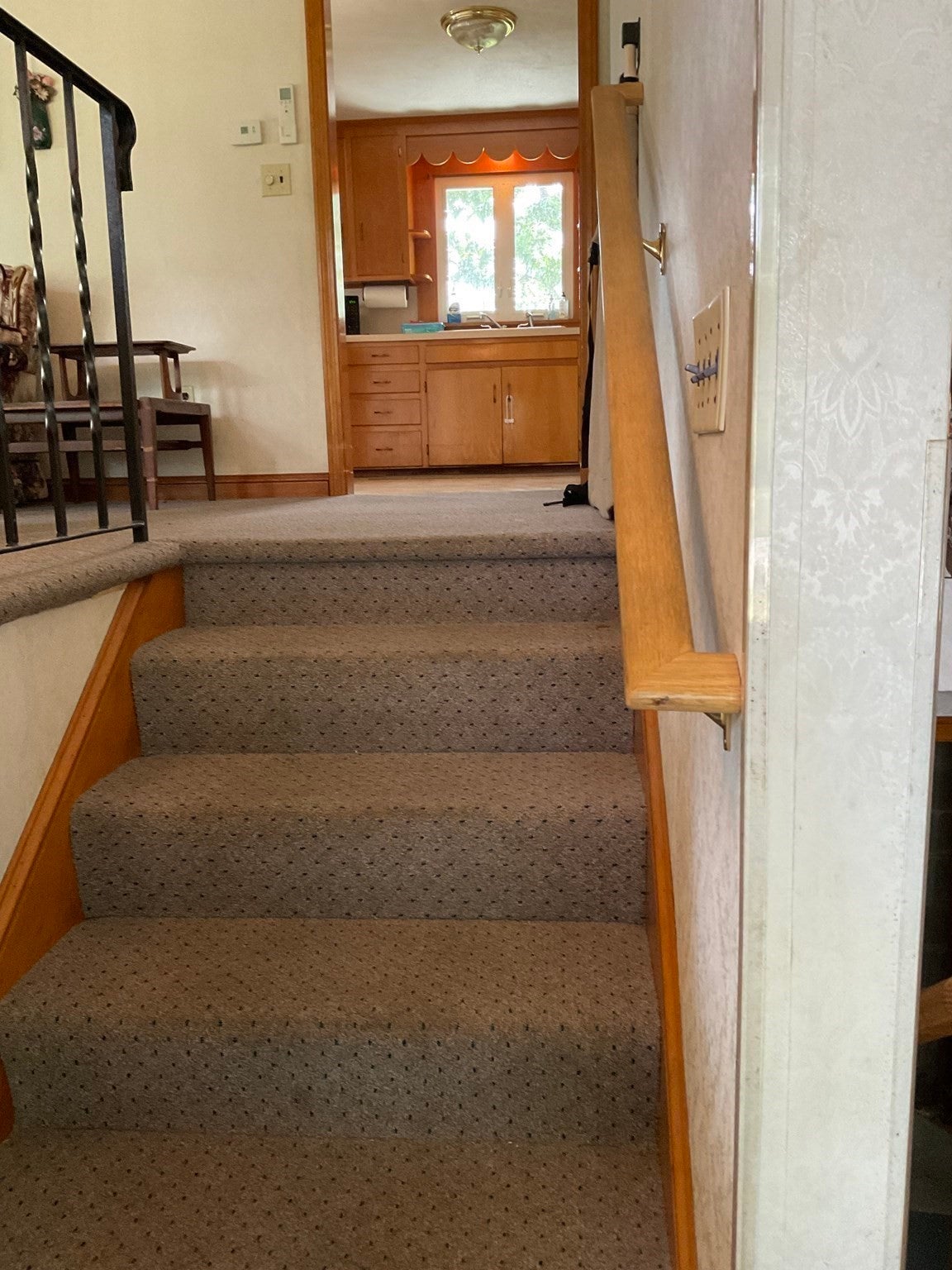 33 Rand Ave, Attleboro, MA, 33 Rand Ave, Attleboro, MA Photo #6