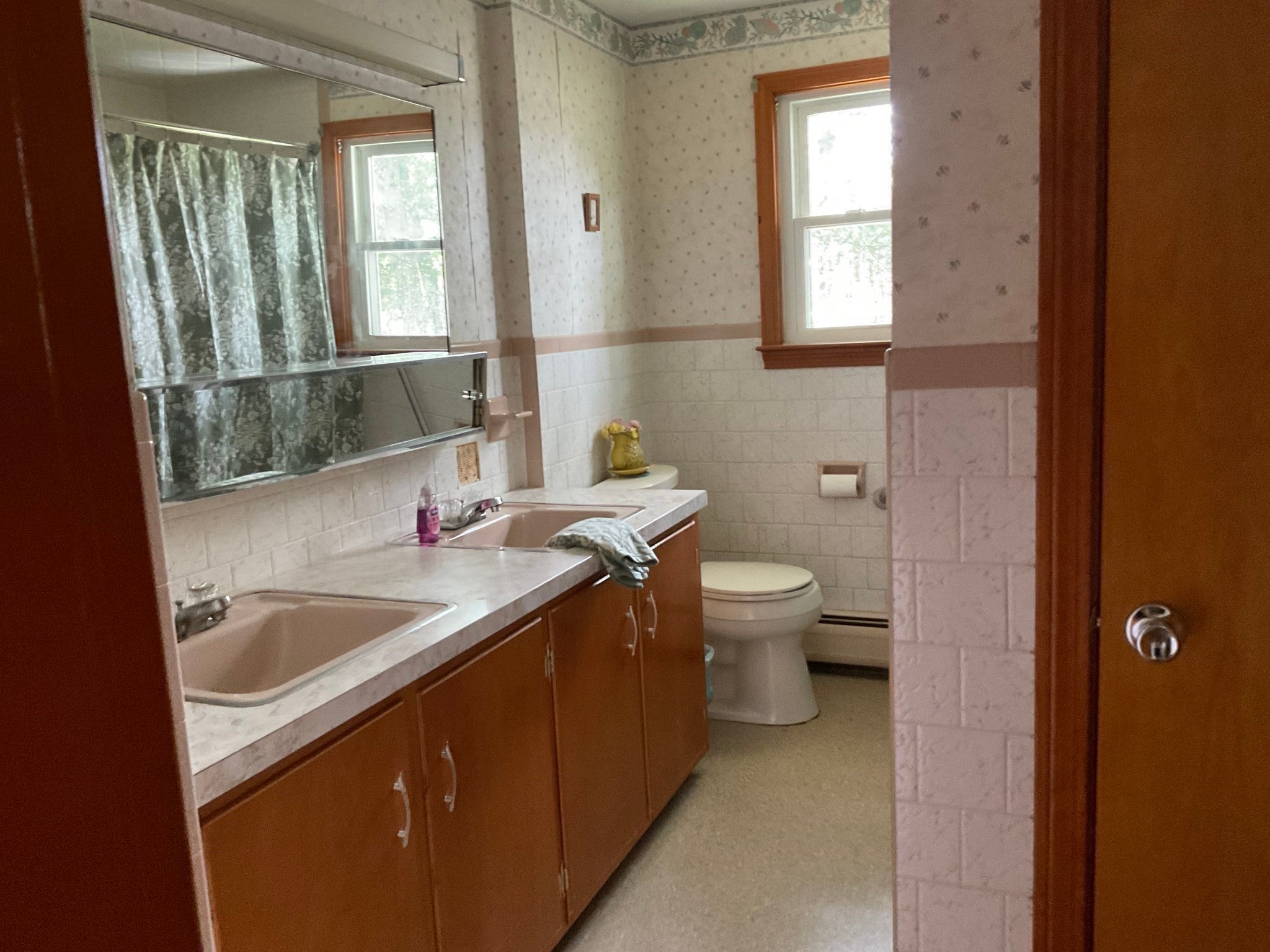 33 Rand Ave, Attleboro, MA, 33 Rand Ave, Attleboro, MA Photo #15