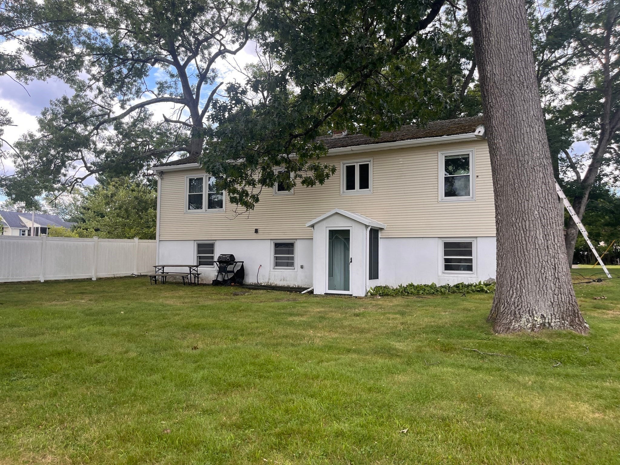 33 Rand Ave, Attleboro, MA, 33 Rand Ave, Attleboro, MA Photo #4