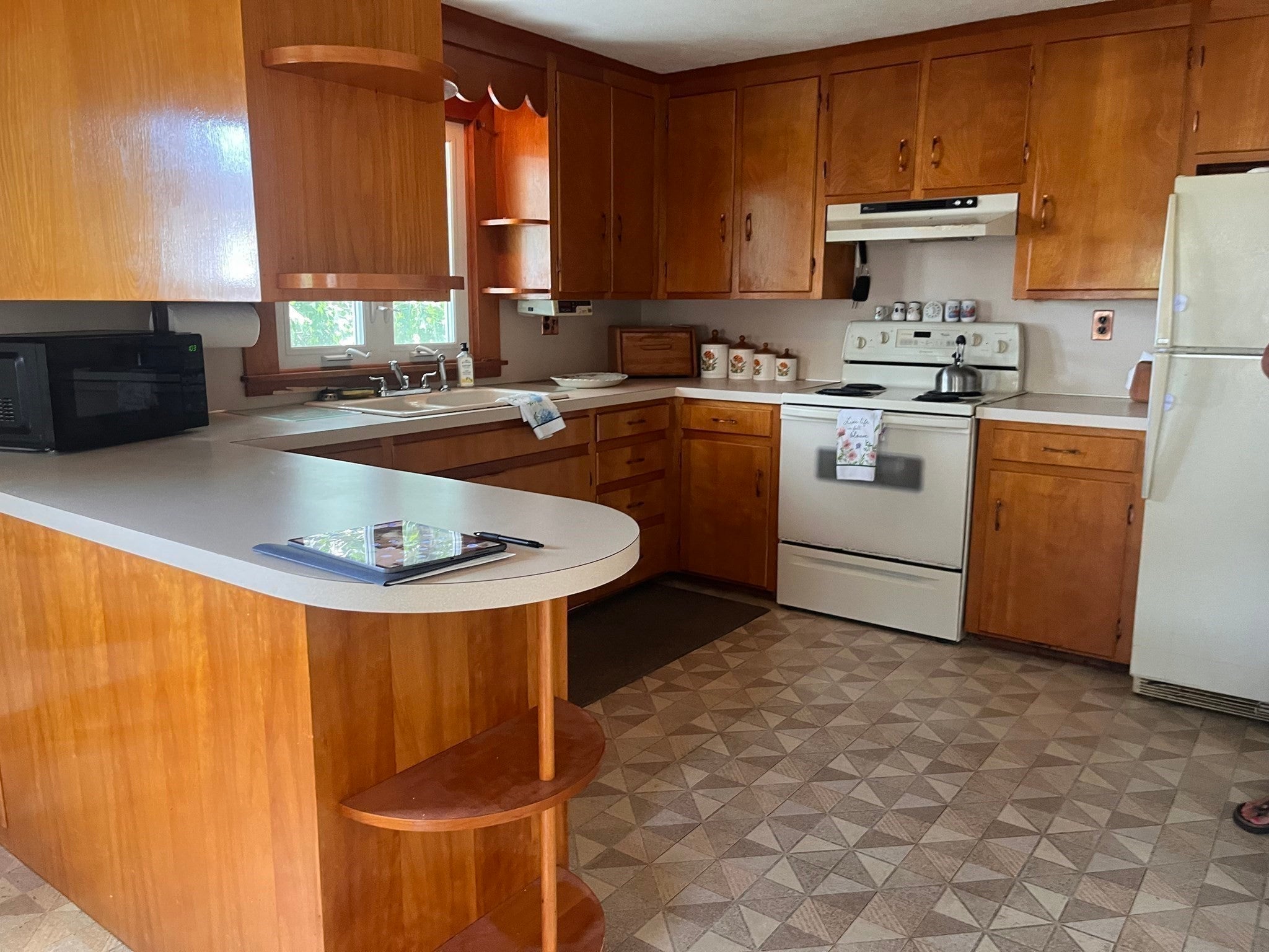 33 Rand Ave, Attleboro, MA, 33 Rand Ave, Attleboro, MA Photo #11