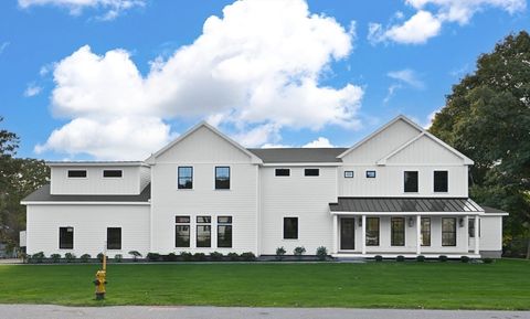 13 Alden Road Andover MA 01810