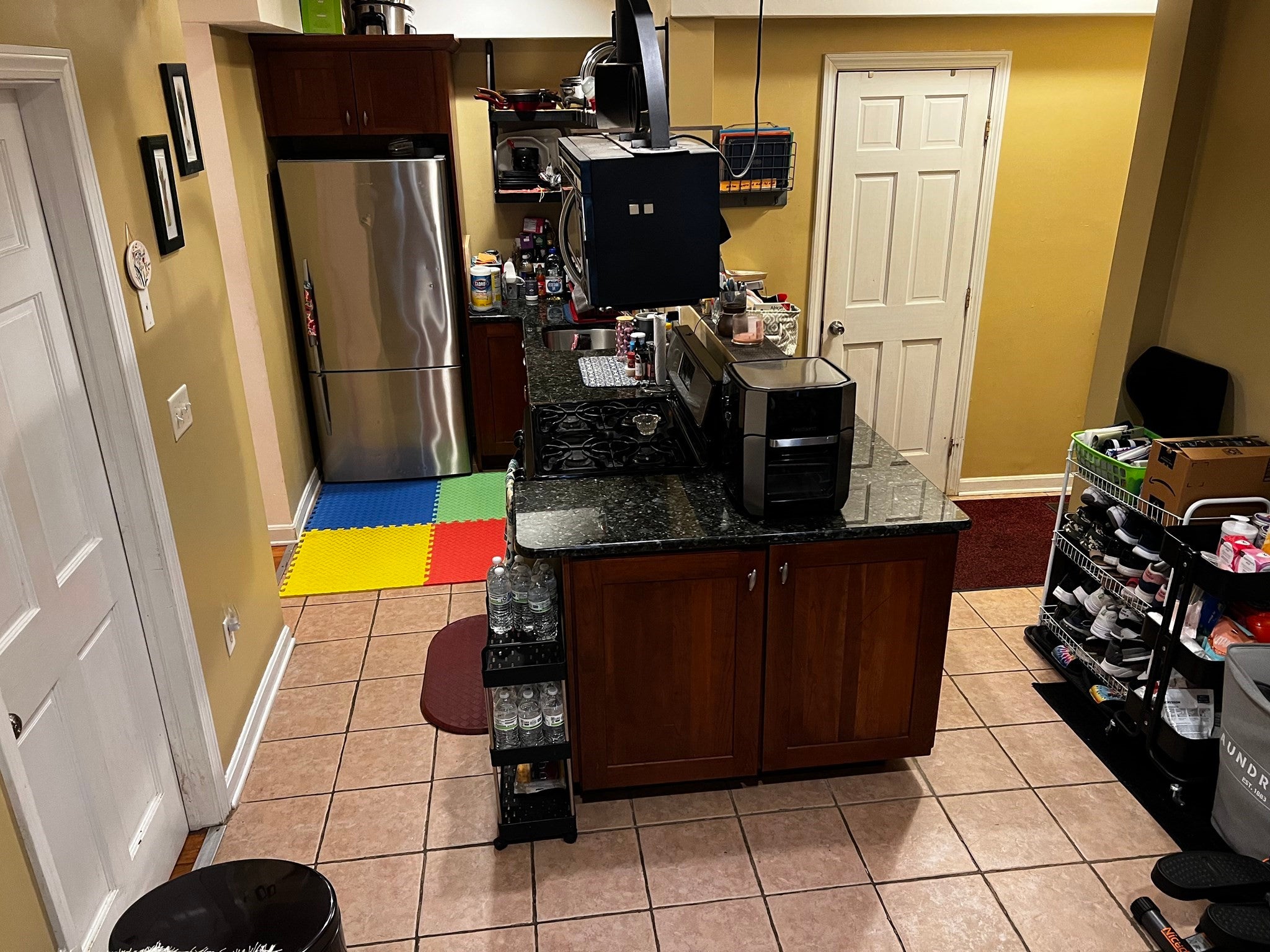 257 Pleasant St #4, Worcester, MA, 257 Pleasant St #4, Worcester, MA Photo #3