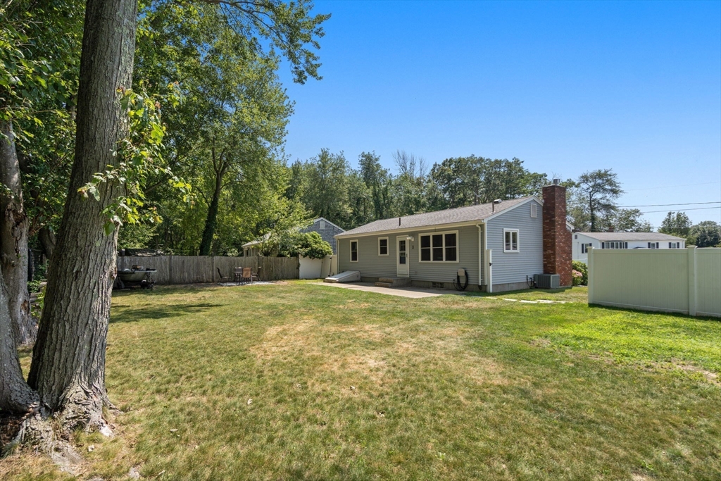 106 Laurelwood Dr