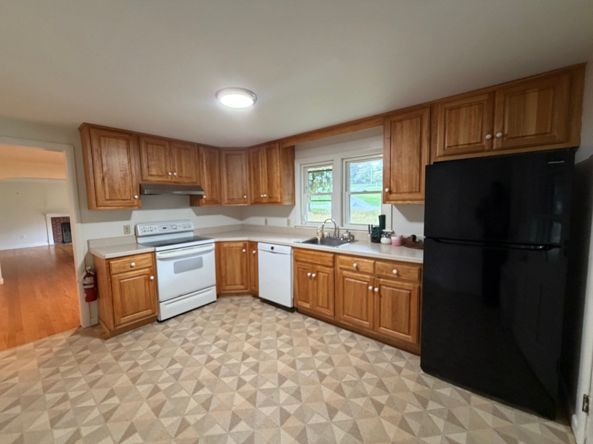 602 Bernardston Rd, Greenfield, MA Photo #8
