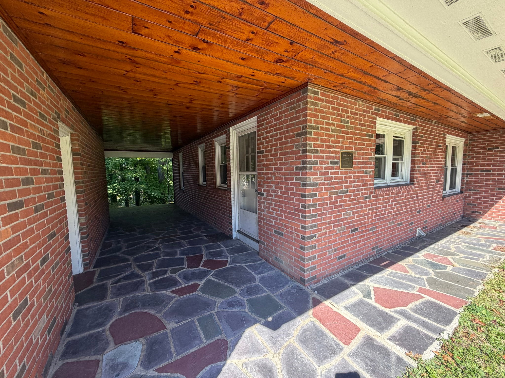 602 Bernardston Rd, Greenfield, MA Photo #4