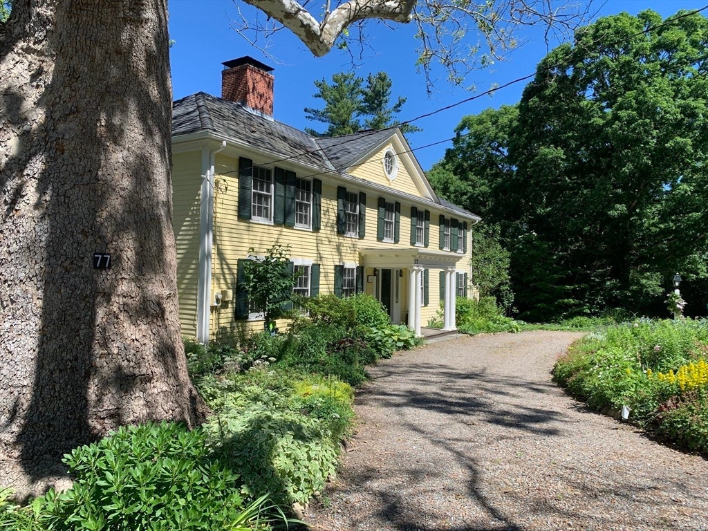 77 Pinnacle Rd
