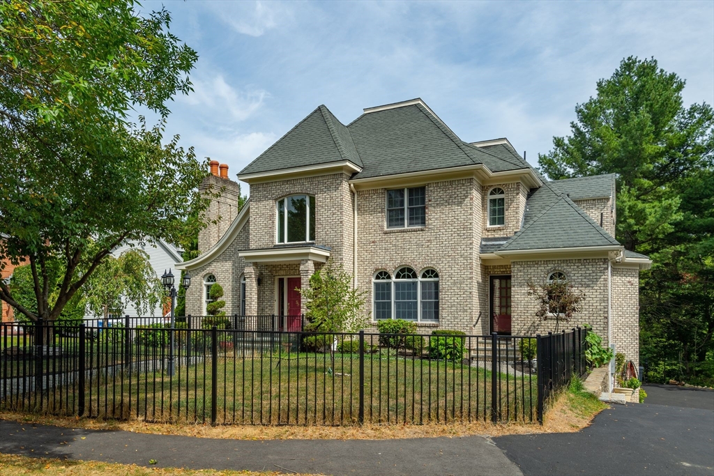 58 Andrews Rd