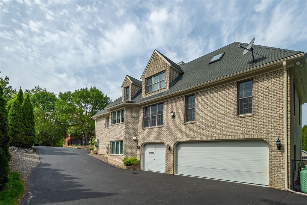 58 Andrews Rd