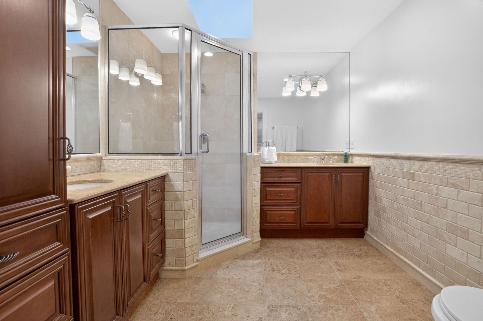 8 Buttercup Ln, Dover, MA Photo #32
