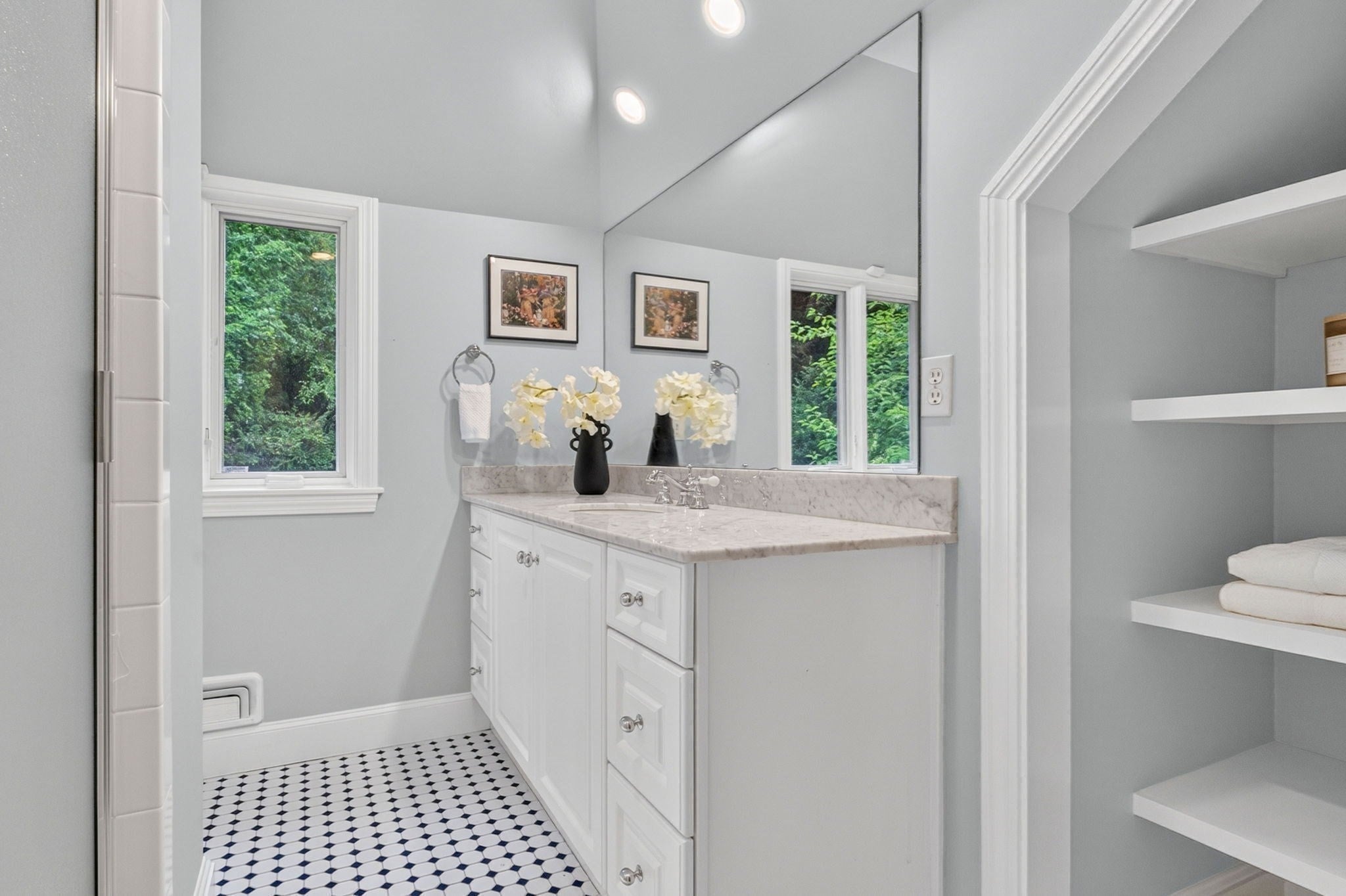 8 Buttercup Ln, Dover, MA Photo #19