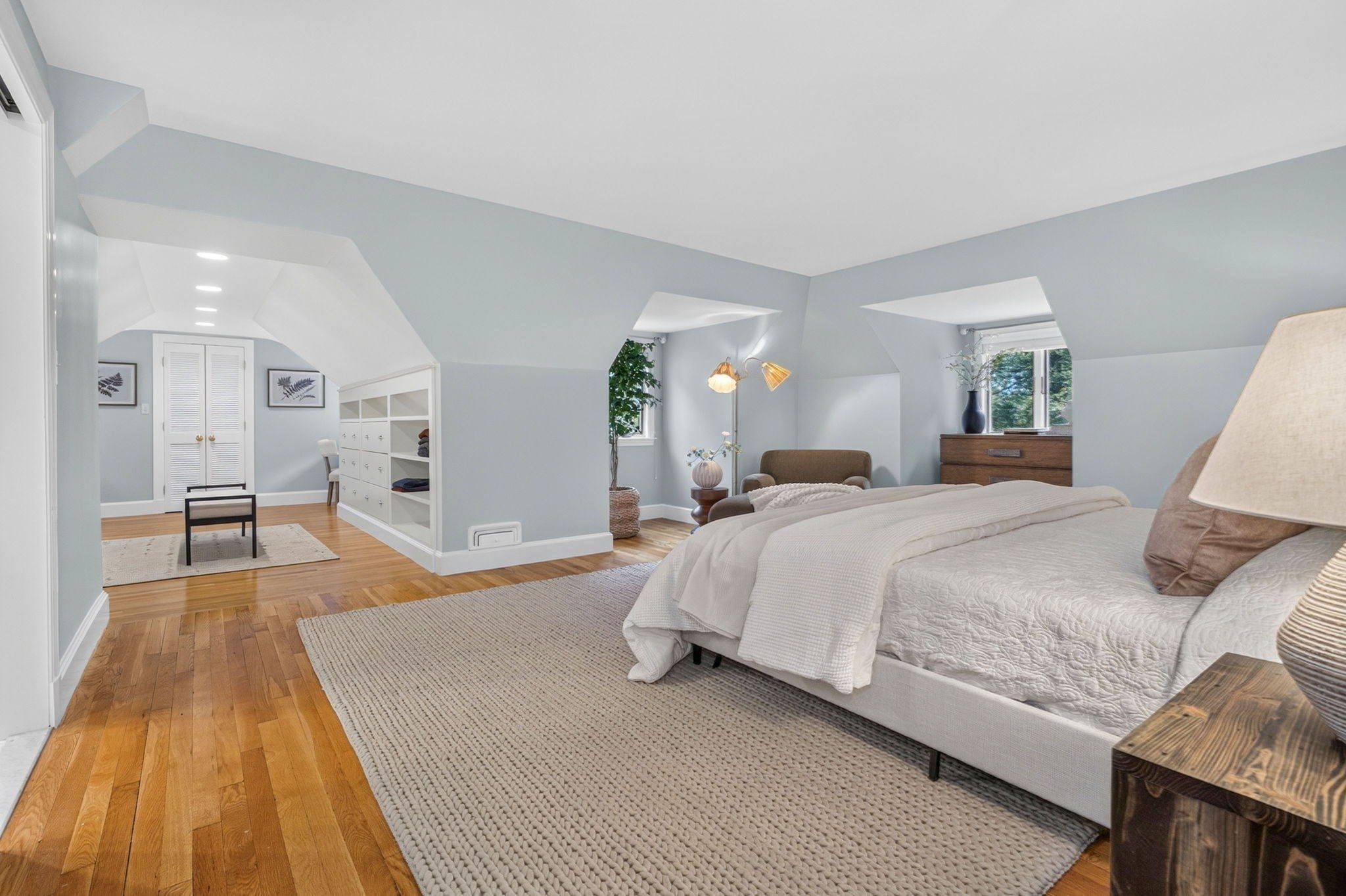 8 Buttercup Ln, Dover, MA Photo #17