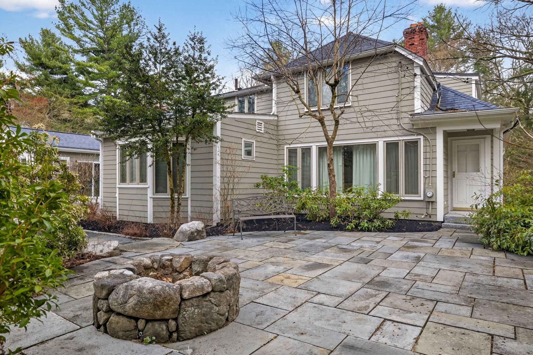 8 Buttercup Ln, Dover, MA Photo #35