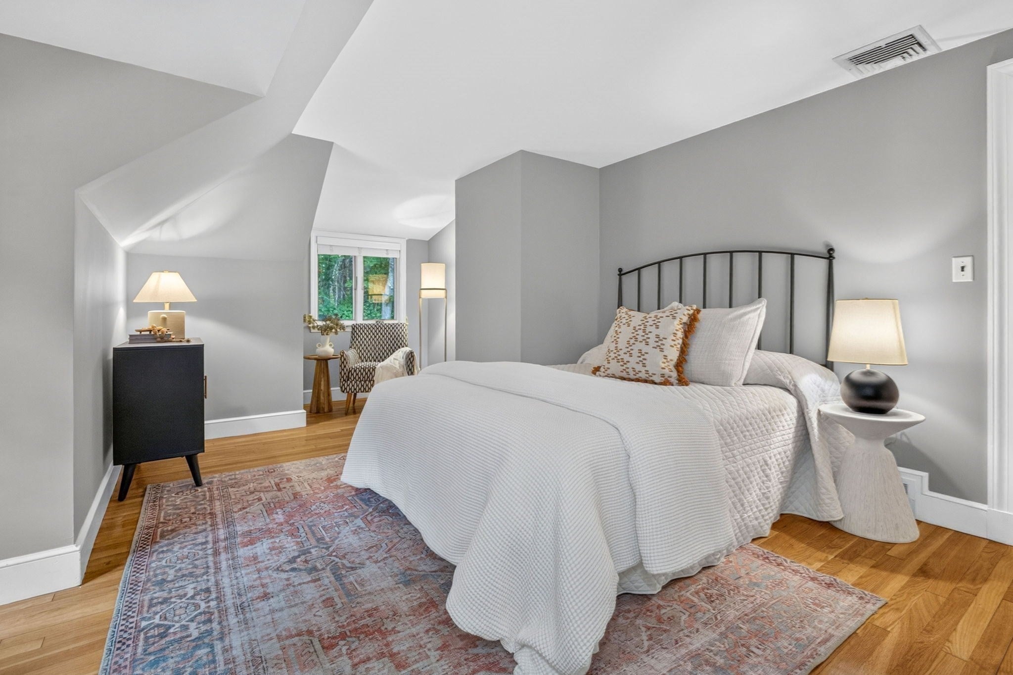 8 Buttercup Ln, Dover, MA Photo #25