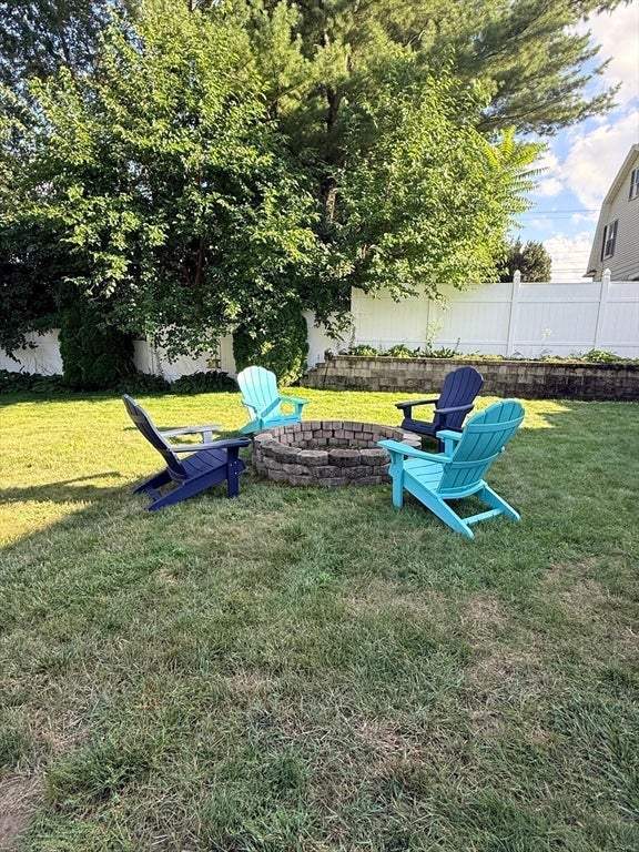 91 Royal St, Chicopee, MA Photo #13
