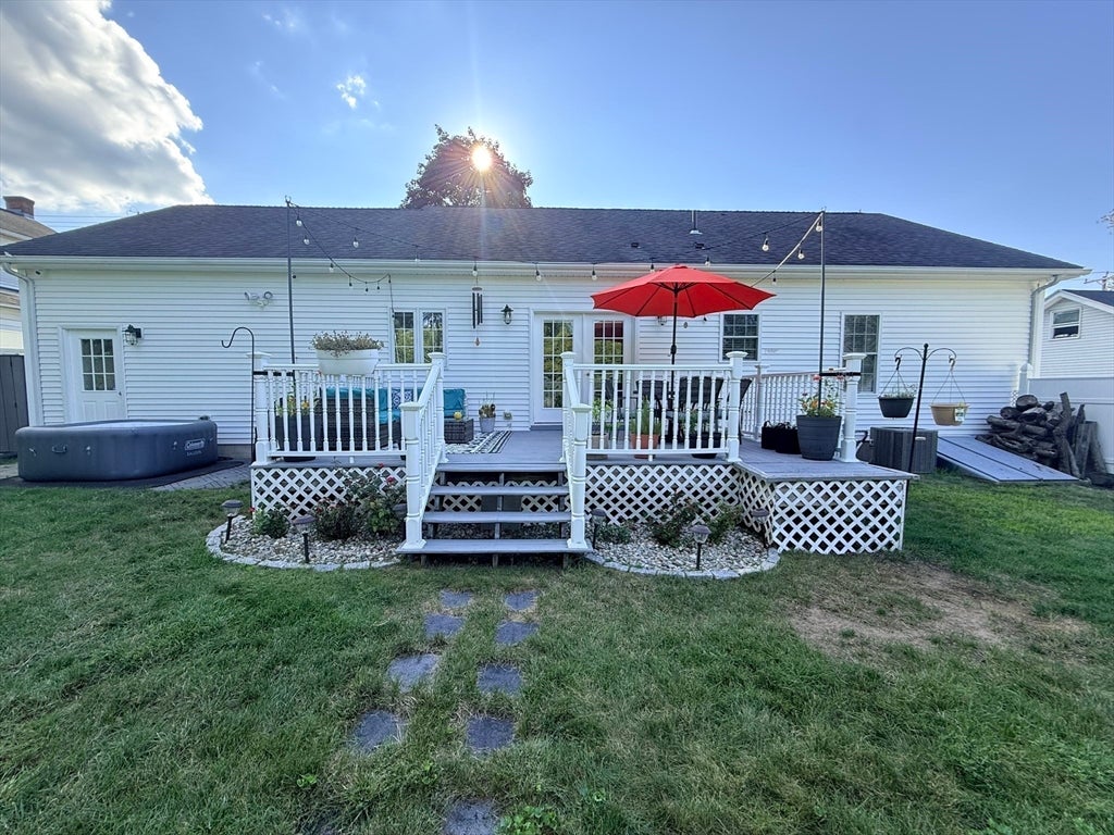 91 Royal St, Chicopee, MA Photo #2