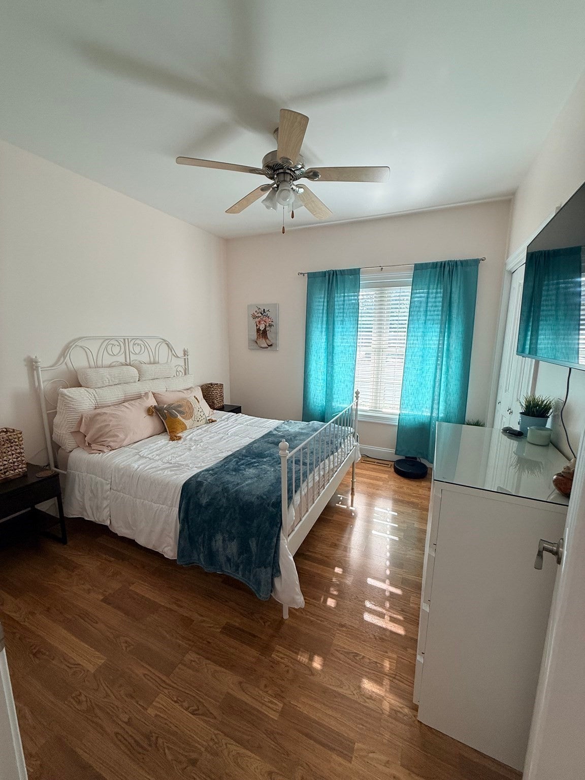 91 Royal St, Chicopee, MA, 91 Royal St, Chicopee, MA Photo #7