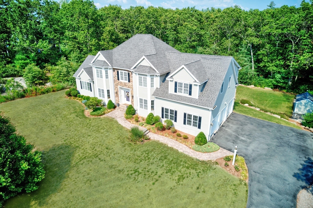 8 Vandoorn Ave