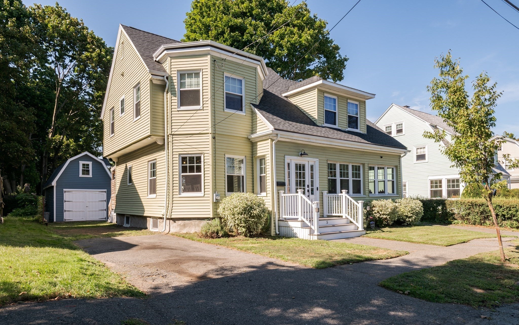 Photo of 5 Sturtevant St, Beverly, MA