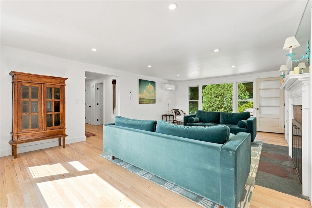 5 Pine St, South Hadley, MA, 5 Pine St, South Hadley, MA Photo #7