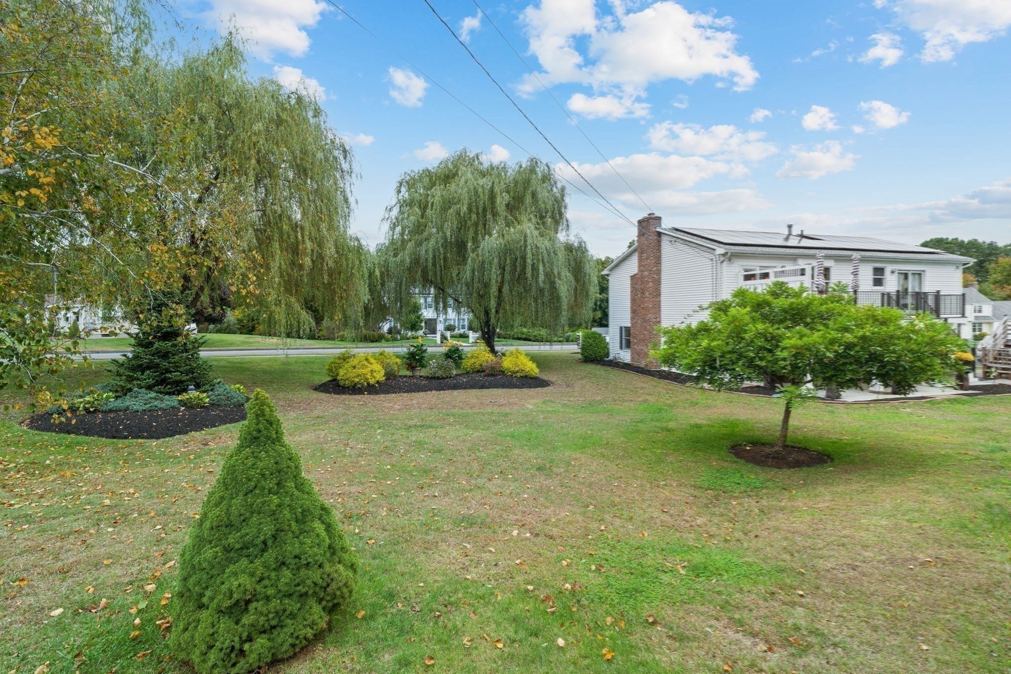 8 Oriole Dr, Agawam, MA Photo #40