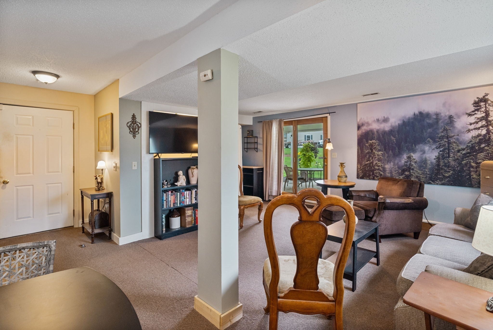 8 Oriole Dr, Agawam, MA Photo #26