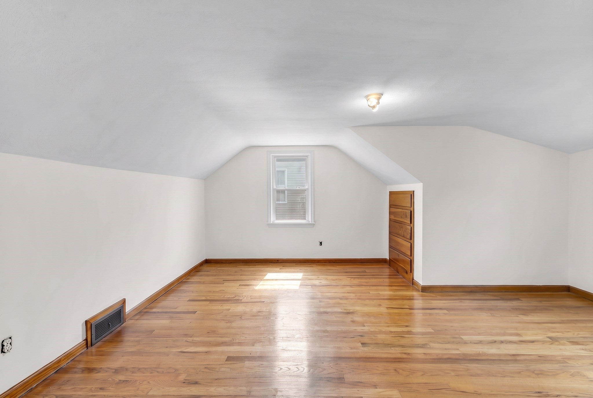 44 Arthur St, Springfield, MA, 44 Arthur St, Springfield, MA Photo #13