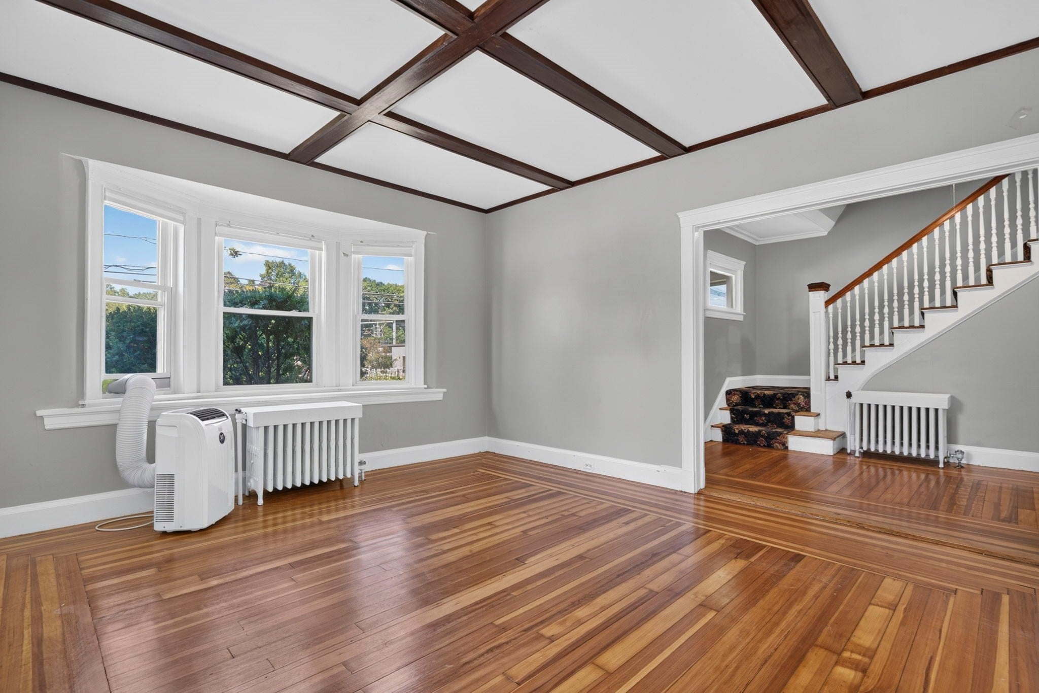 121 Oakland St, Mansfield, MA Photo #8