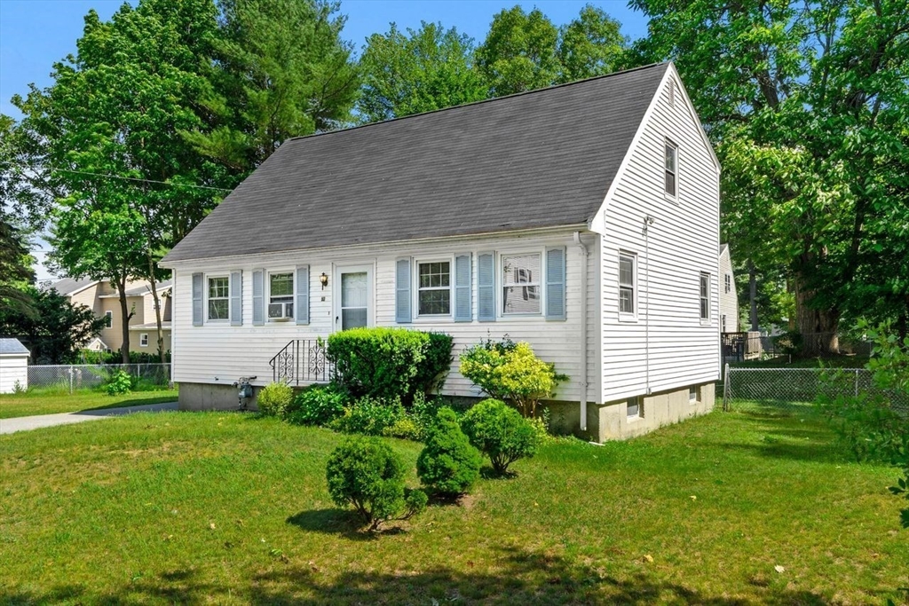 Photo 1 of 42 — 52 Applewood, Billerica, MA 01821