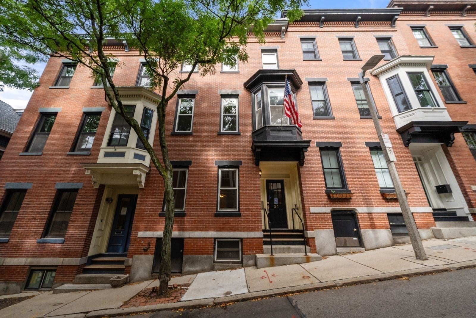 24 Auburn Street, Boston, MA Photo #30