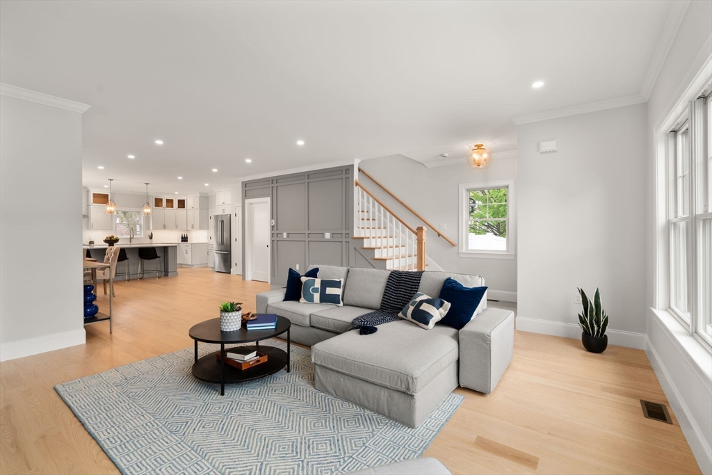273 Edenfield Ave.