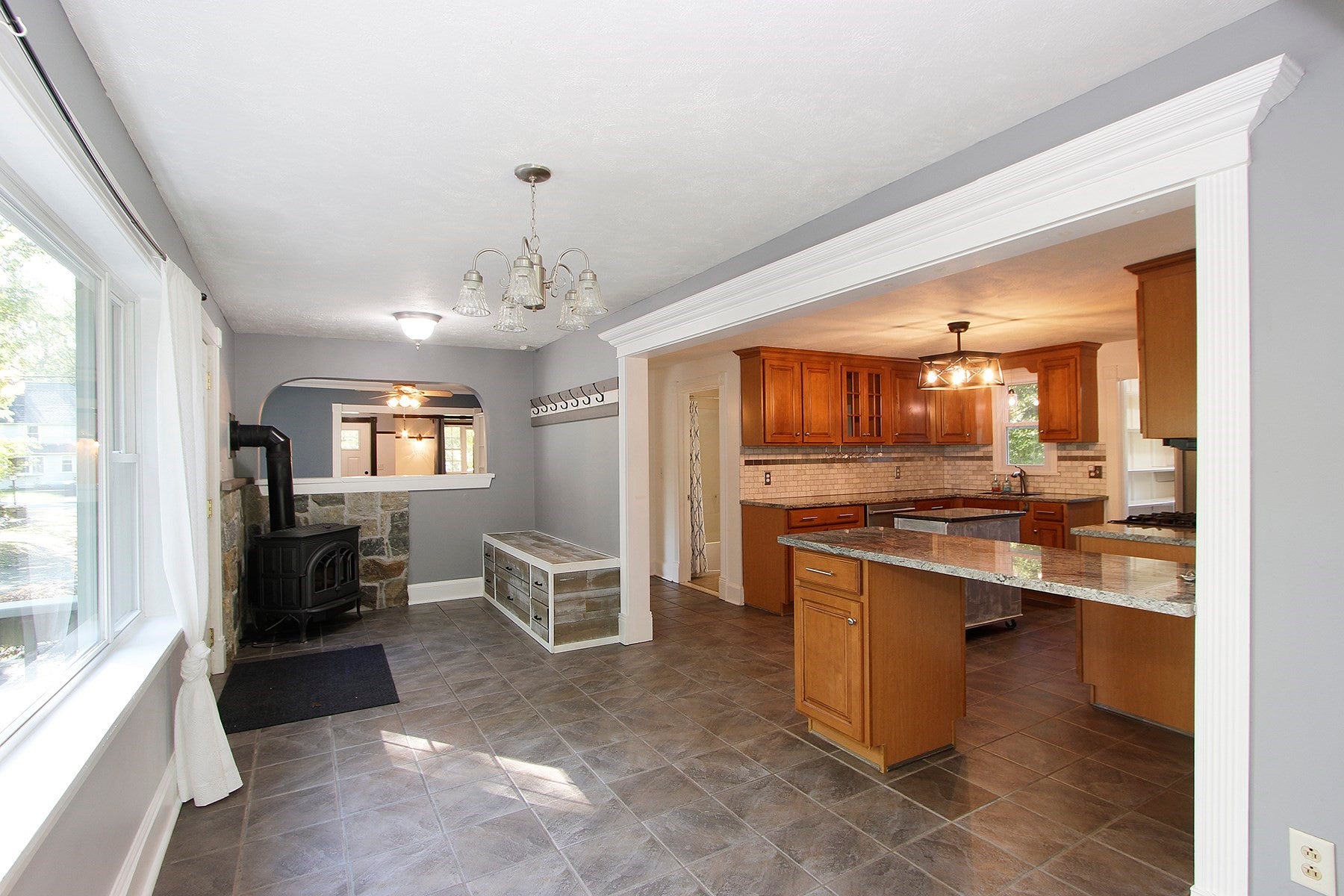 427 Bedford Street, Lakeville, MA Photo #11