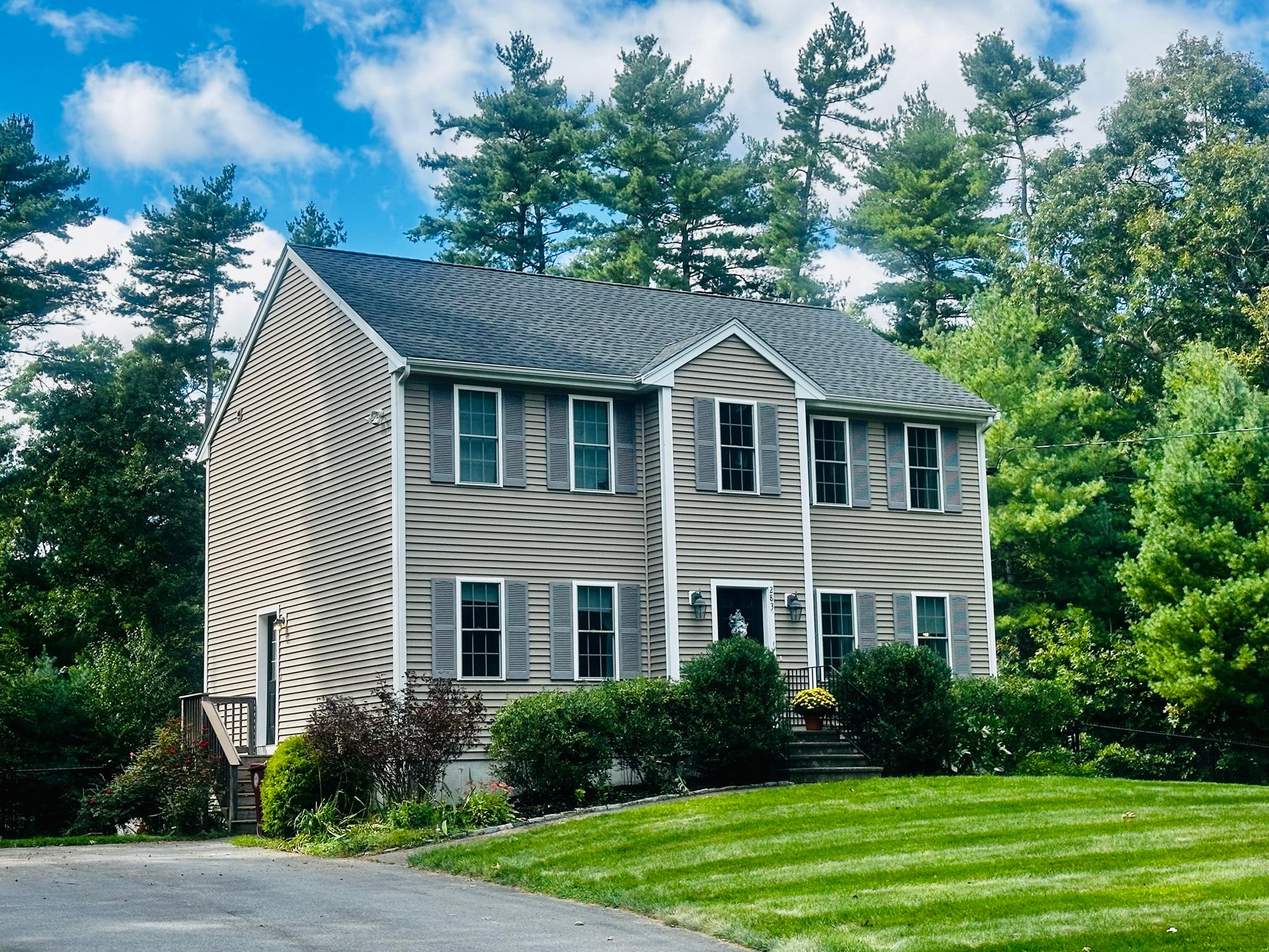 283 Miller St, Middleboro, MA Photo #1