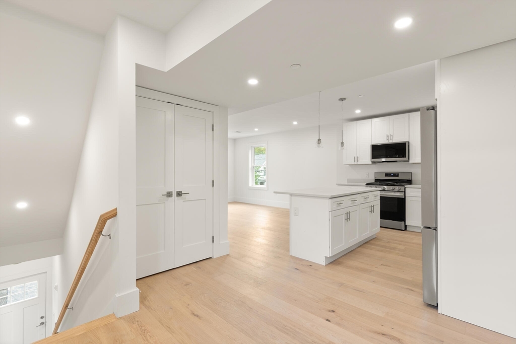 79 Maple Street 3