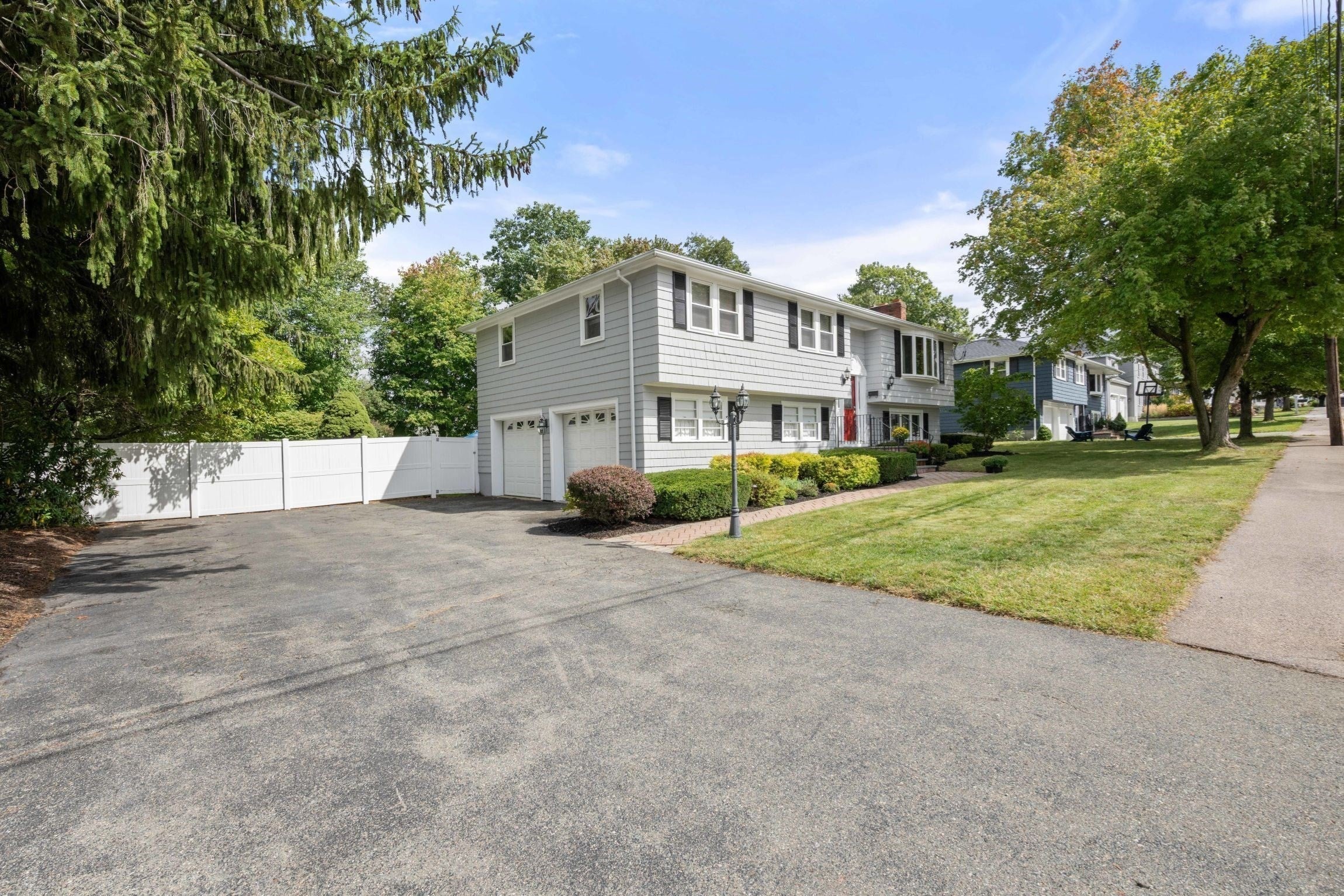 28 Evergreen Avenue