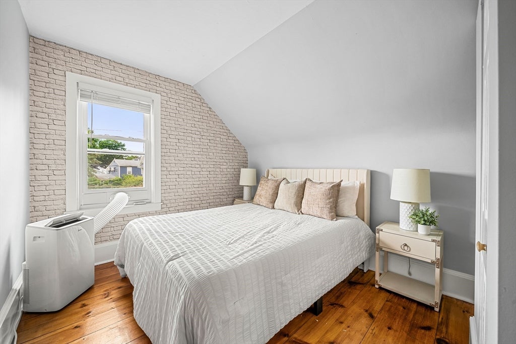 53 Sewall St, Marblehead, MA Photo #16