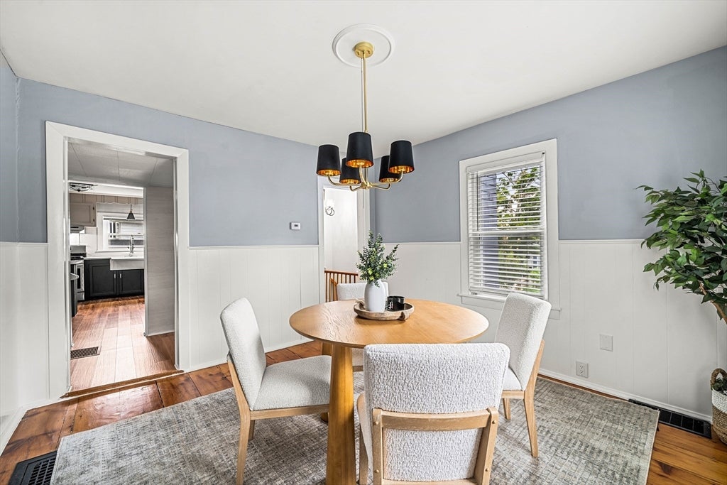 53 Sewall St, Marblehead, MA Photo #11