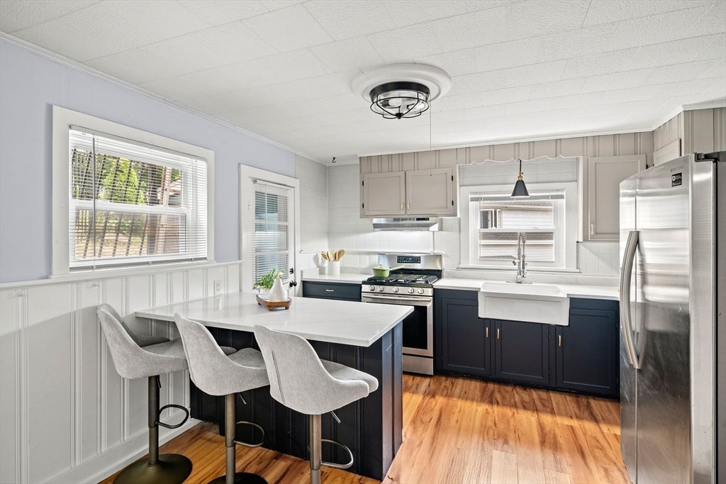 53 Sewall St, Marblehead, MA Photo #8