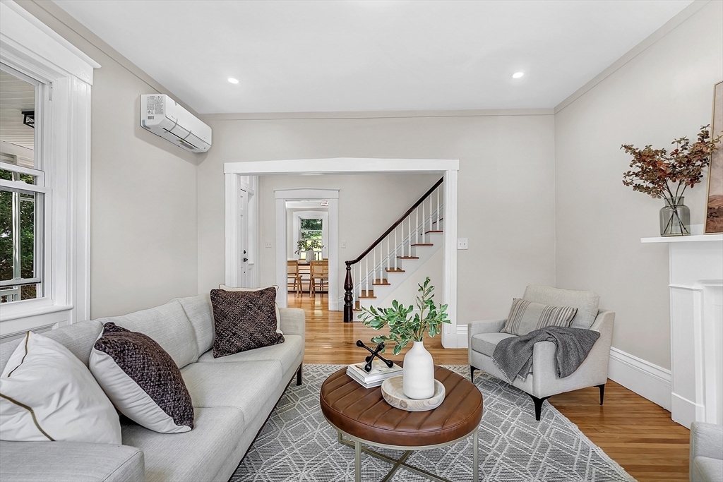 30 Forest Park Rd