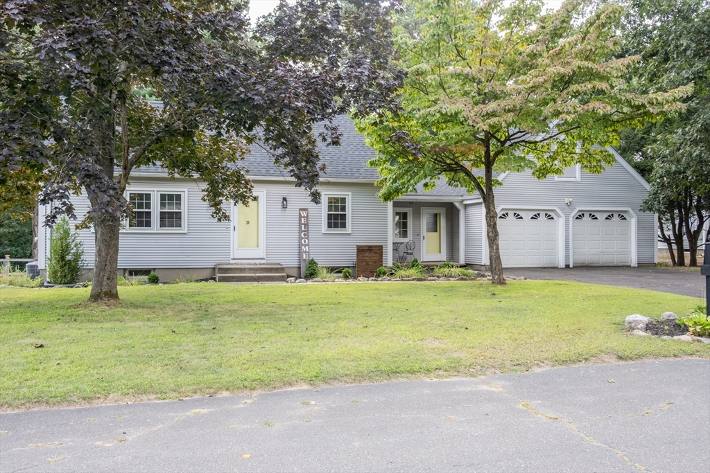 26 Deepwoods Dr